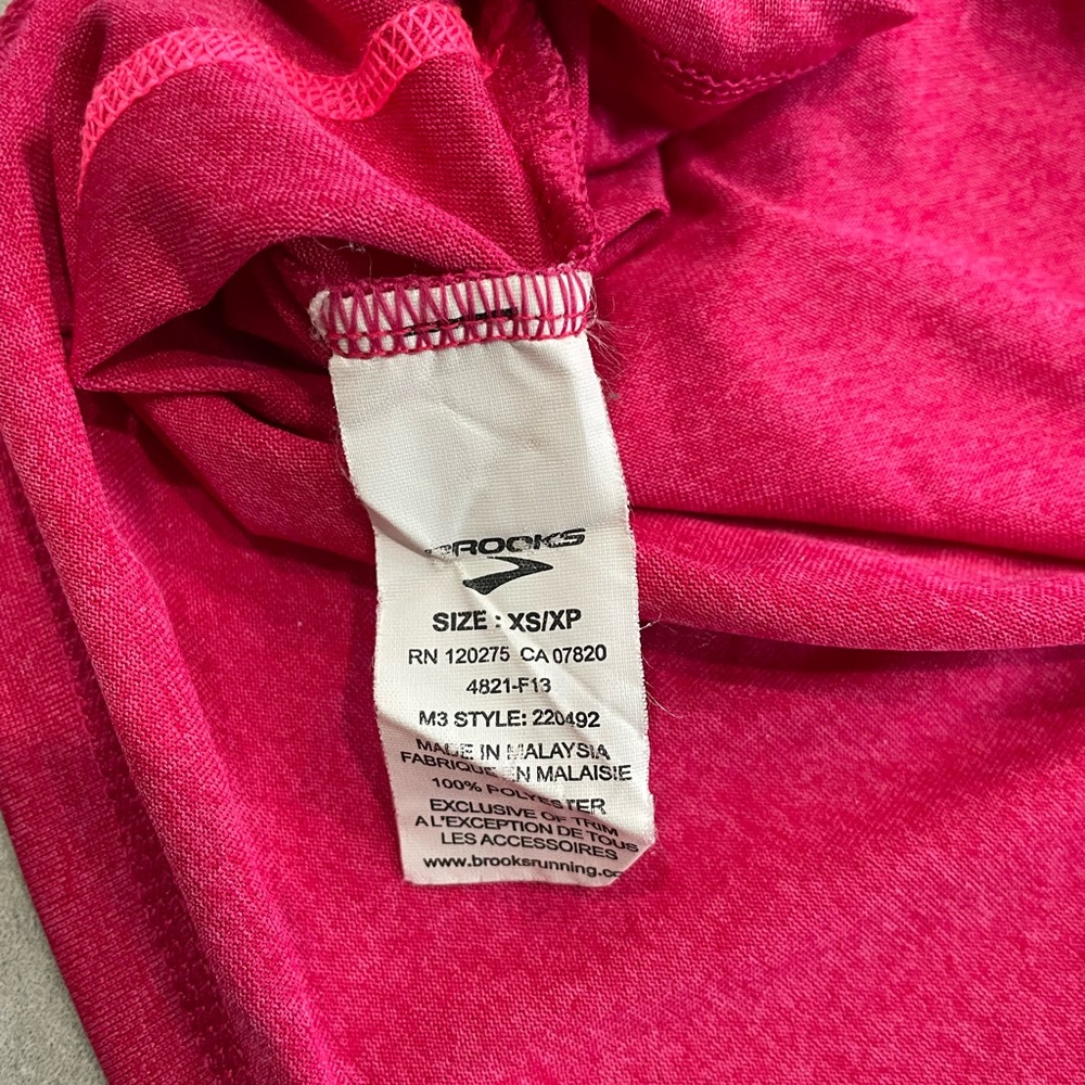 Brooks Racerback Tank Top - Picture 5 of 6
